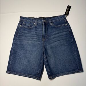 NWT Banana Republic Womens Shorts Sz 29 Girlfriend Denim MidRise Relaxed Bermuda